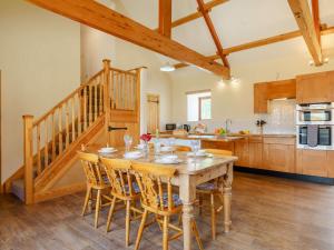 3 Bed in Chop Gate 72267