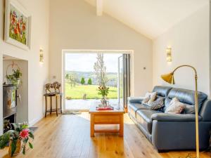 4 Bed in Parracombe 82500