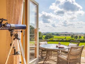 4 Bed in Bishops Offley 93215