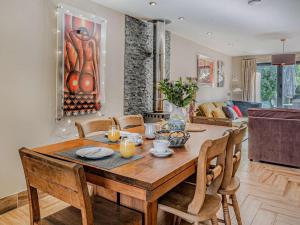 3 Bed in Brockenhurst oc-55301