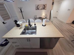 Modern oasis in the heart of Roberval