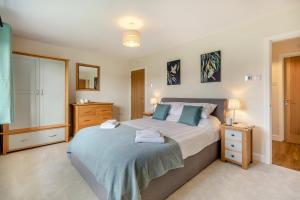5 Bed in Washbrook oc-m33105
