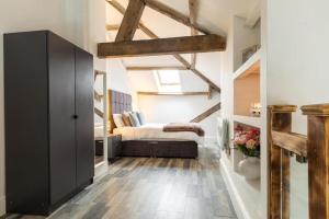 Bradford Central Luxe Living