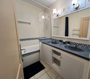 Dolce Vita pool and beach