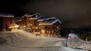 Bel appartement tout confort 4 personnes ski aux pieds