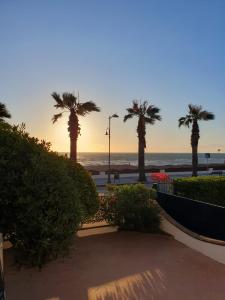 Casa fronte mare con terrazzone