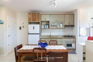 Apto c Churrasqueira a 600m da praia GOT0201