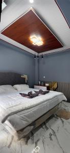 MH Villa Single Bed