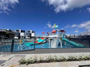 Community Amenities • Nearby Beach • Tagaytay