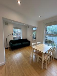 Garden Flat in Battersea