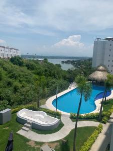 Hermoso departamento en Tequesquitengo alberca jacuzzi y acceso al lago