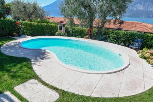 Villa Mimosa-Con piscina e vista lago