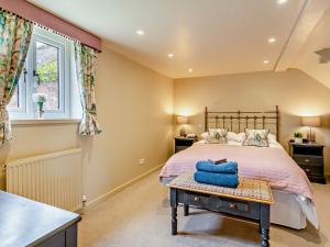 2 Bed in Ainderby Steeple 82411