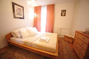 Apartament Tais