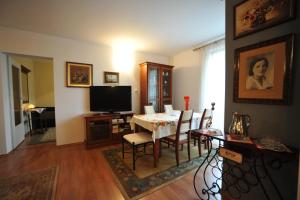 Apartament Tais