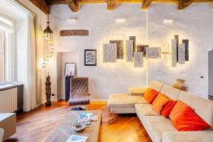 Kindness art apartment in historic center