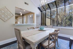 1981 St. Andrews Common