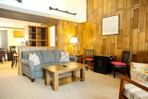 Premium Slope-Side Escape I Alpen Villas at Powderhorn Mountain
