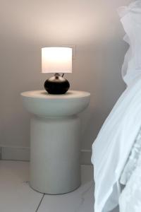 2b apartment beyond a house Glyfada center