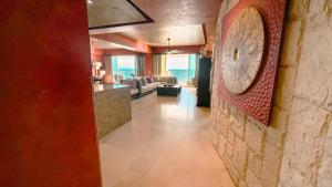 Encanto 703 Oceanfront Retreat 3 Bedroom unit