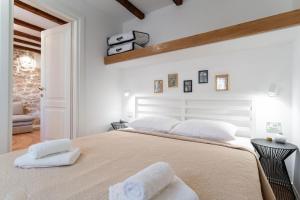 Soul&Stone - Old town apartment