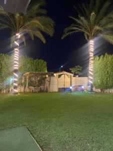 Lovely Villa 5- bedroom with Overflow Pool with Nice Garden at Green Oasis Resort