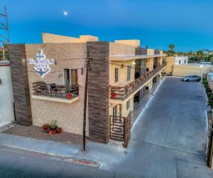 Ancla Suites Suite 2