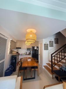 Cozy Transit Room - near Airport, Davao City