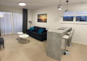 Pool Apartments & Rooms Mare