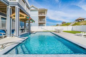Pier View Oasis - Nags Head MP 16, Oceanfront, Elevator, Theater, Pool, Hot Tub, Pets OK