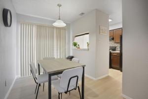 Charming 2 bed 2 bath escape