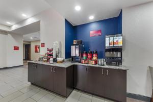 Best Western Plus Austin Airport Inn & Suites