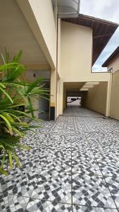 Apto 2 500 metros da Praia