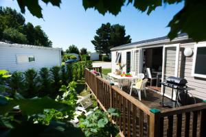 Campings Camping Officiel Siblu Le Lac des Reves : photos des chambres