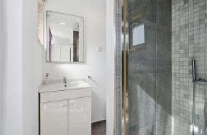 Apartment 3 bedrooms and pool