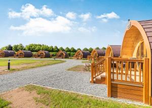 High Farm Holiday Park