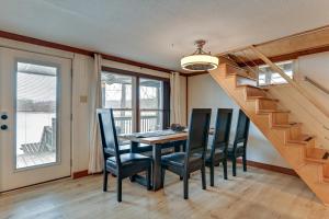 Lakefront, Hot tub, Theater Game w Private Dock
