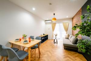 Namba East Newly Built Deluxe Apartment