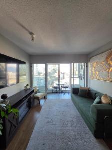 Charming Abode Downtown Vancouver