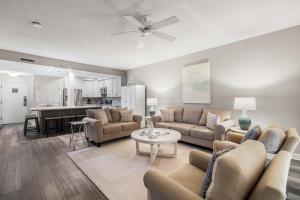 Summit at Tops`l 810