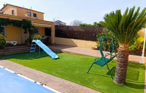 Chalet con piscina privada y barbacoa