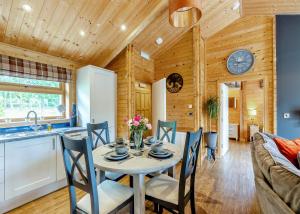 Gadlas Park Holiday Cabins