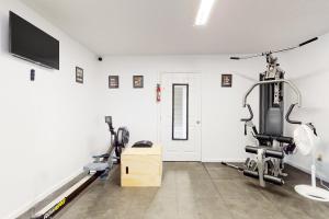 Cozy Studio Balcony Gym Games Near Douglas Lake