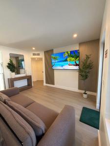 76 Tropical Retreat in Miami