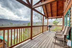 Hilltop Cabin Sleeps 6 Hot Tub Games Views Pool