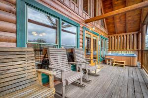 Hilltop Cabin Sleeps 6 Hot Tub Games Views Pool