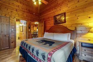 Charming Cabin Sleep 6 Hot Tub Pool Table Theater