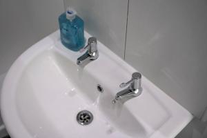 Private Ensuite Room · Sleeps 3 · Nottingham