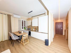 Japanese Luxury Retreat - Dyson - 2 Camere - Zara