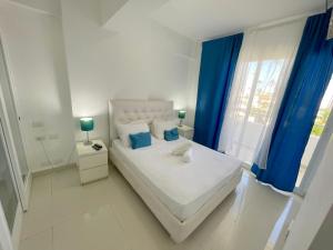 GRAND CARIBE SUITES plaza DUCASSI paya LOS CORALES